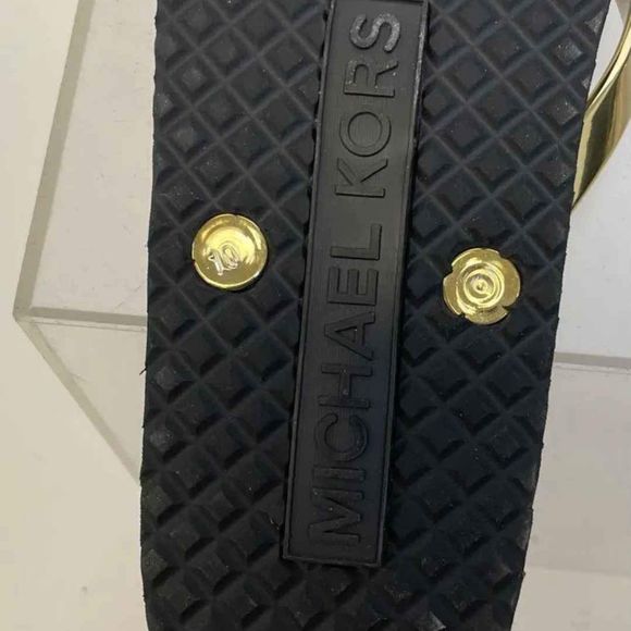 Michael Kors Designer MK Stars T-Strap Sandals Thongs Flip Flops - Size 10 - Picture 7 of 7
